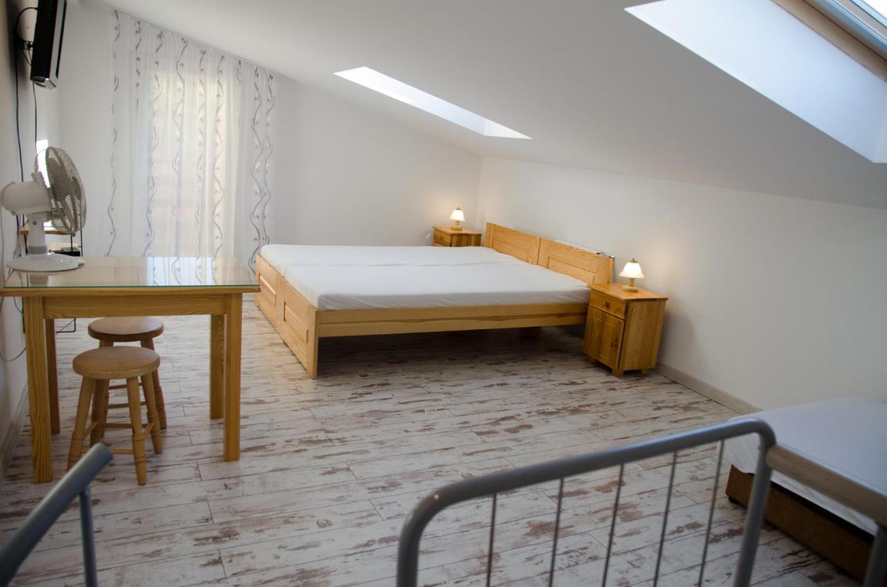 Pod Debami Villa Wadowice Exterior photo